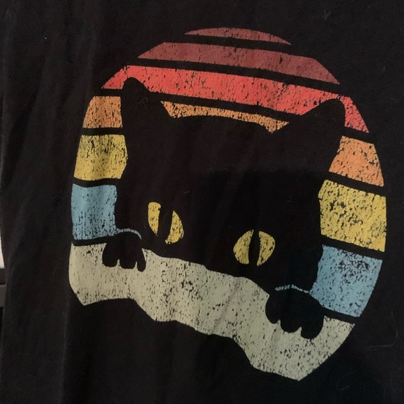 Black Halloween shirt 🎃 - Picture 2 of 3